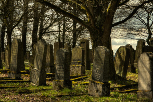 Der Friedhof als Ort der Erinnerung