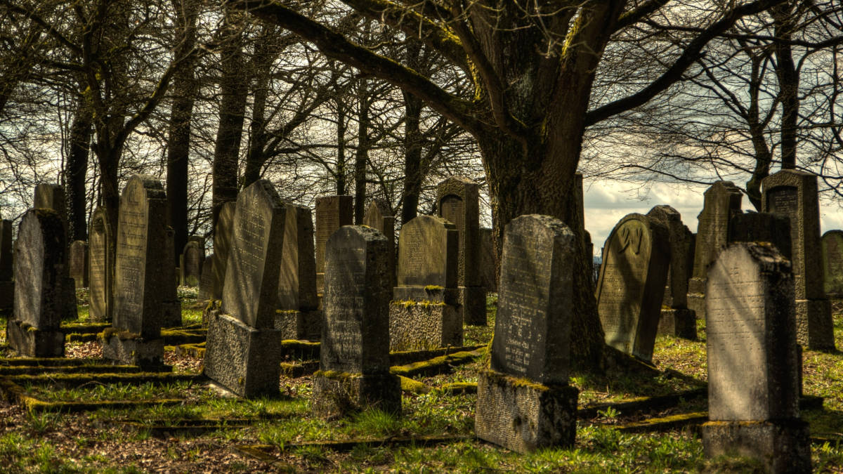 Der Friedhof als Ort der Erinnerung